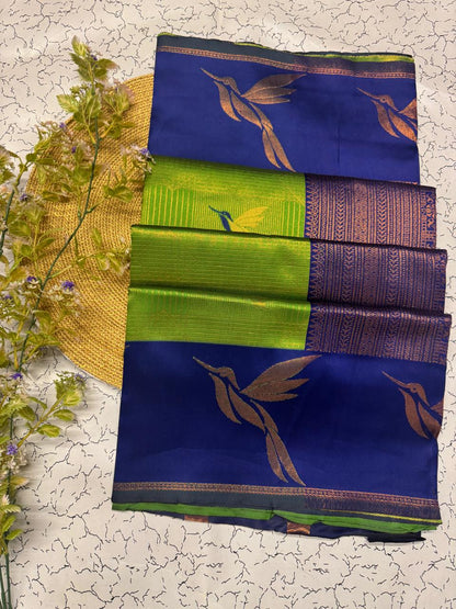 Prominent Green Soft Banarasi Silk Saree With Ineffable Blouse Piece