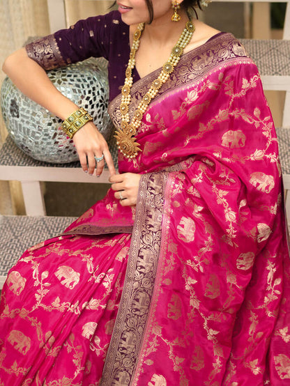 Posh Dark Pink Soft Silk Saree With Exuberant Blouse Piece