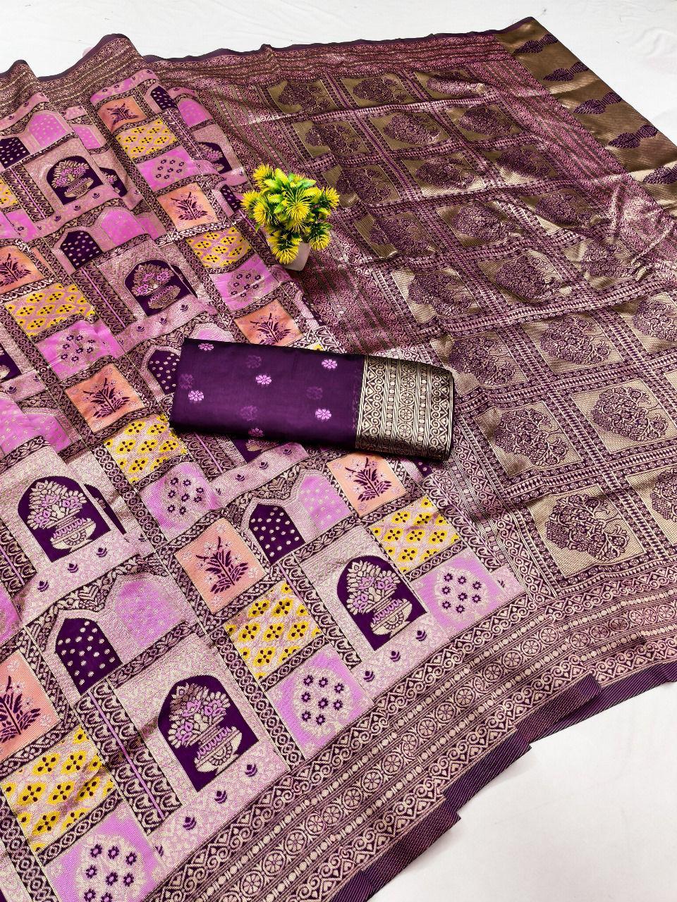 Charming Lavender Soft Silk Saree With Fragrant Blouse Piece