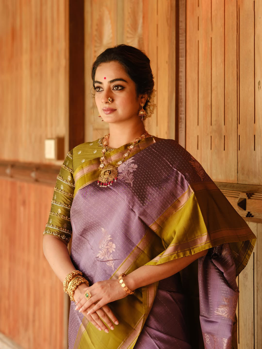 Amazing Lavender Soft Silk Saree With Appealing Blouse Piece
