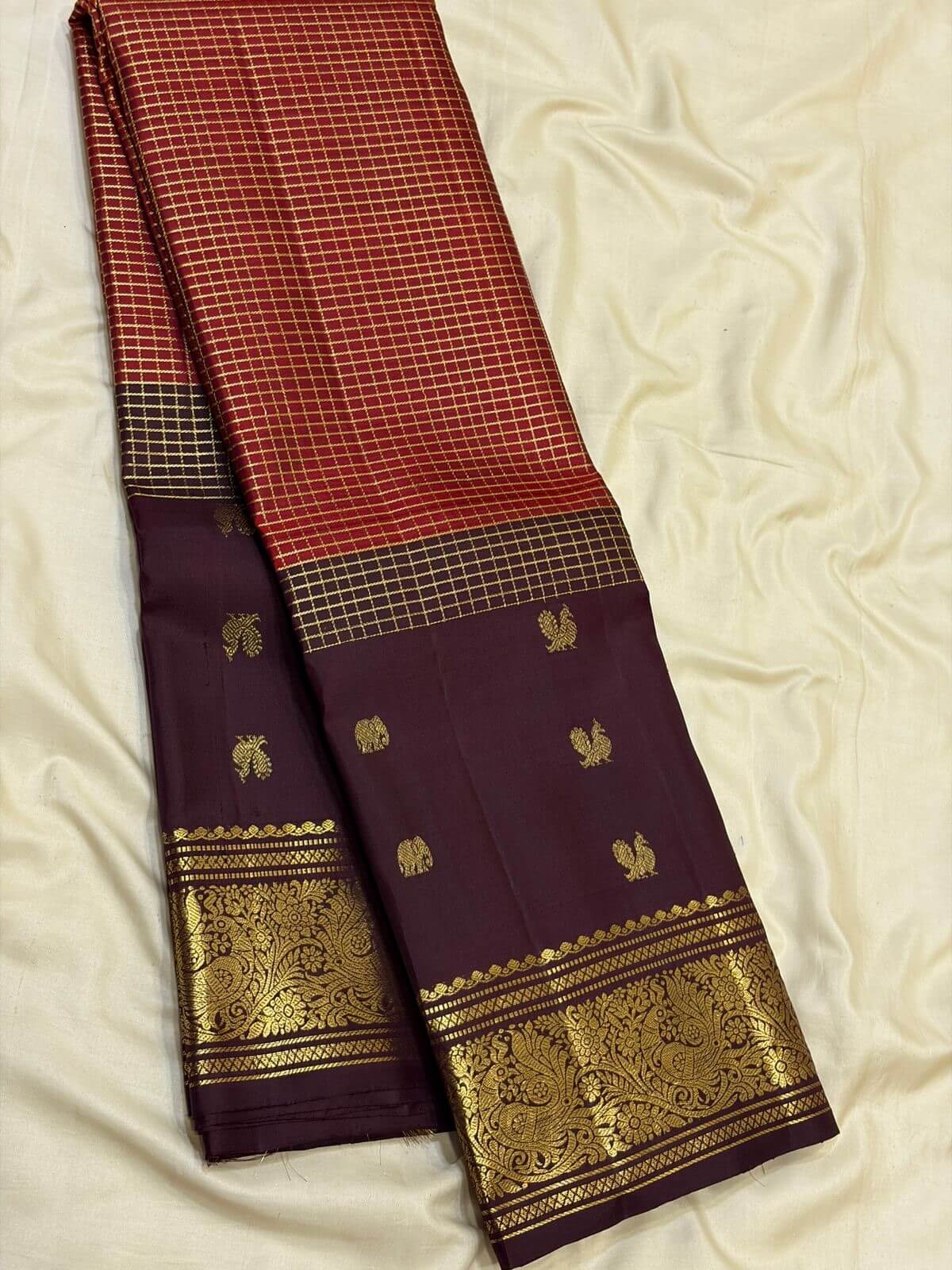 Precious Orange Soft Silk Saree With Dulcet Blouse Piece