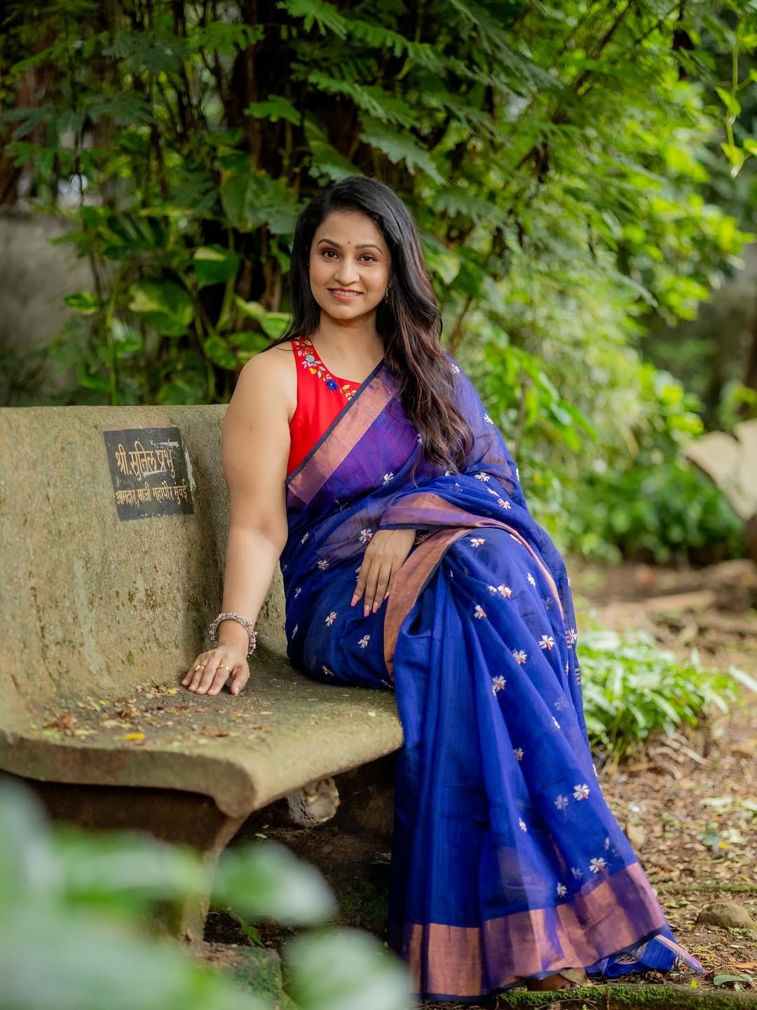 Quintessential Royal Blue Cotton Silk Saree With Snazzy Blouse Piece
