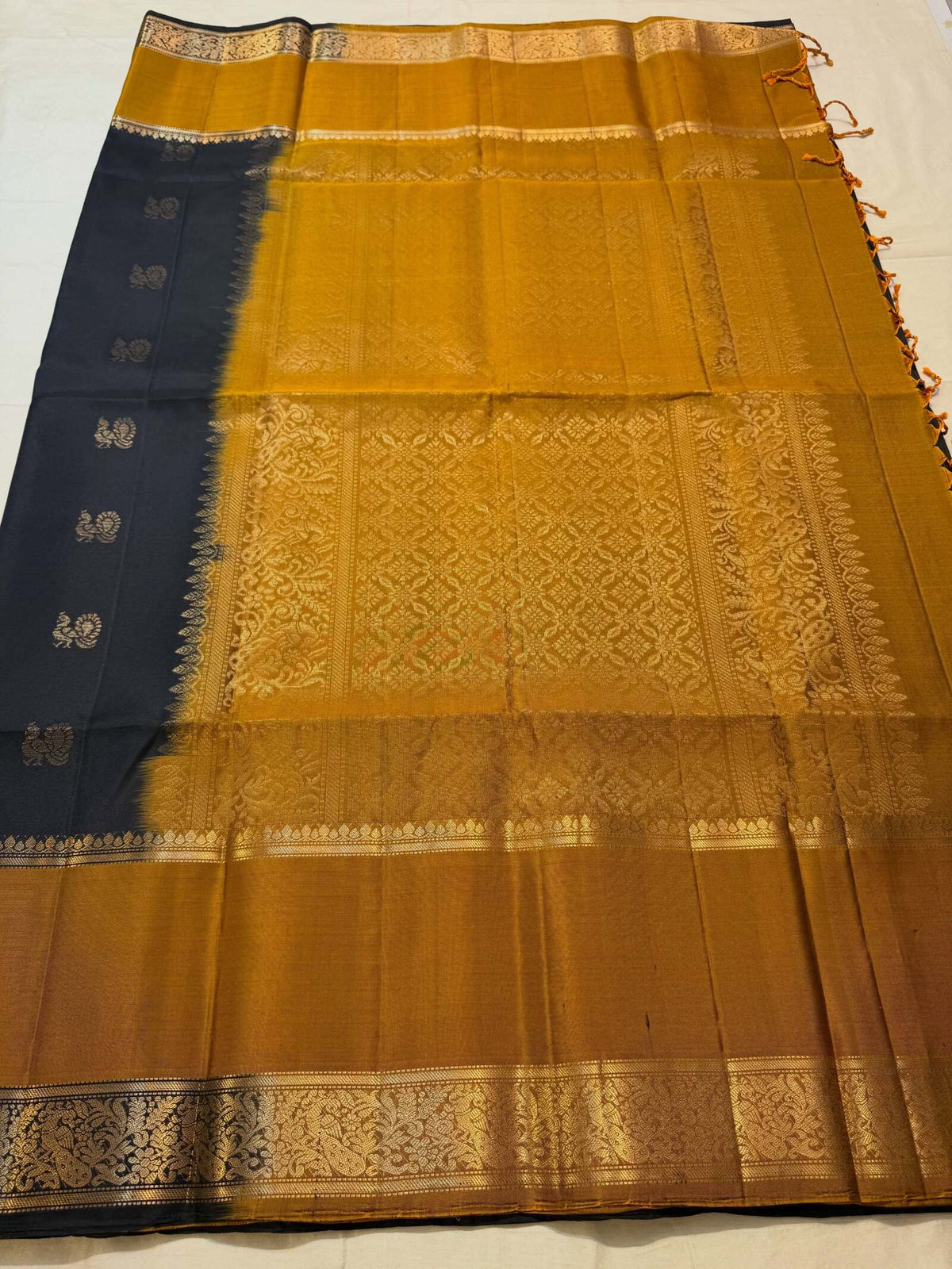 Ethereal Black Soft Silk Saree With Dissemble Blouse Piece