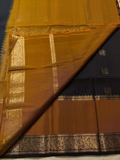 Ethereal Black Soft Silk Saree With Dissemble Blouse Piece