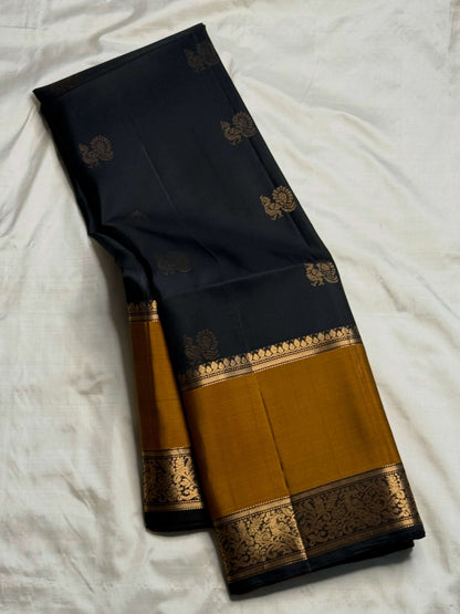 Ethereal Black Soft Silk Saree With Dissemble Blouse Piece