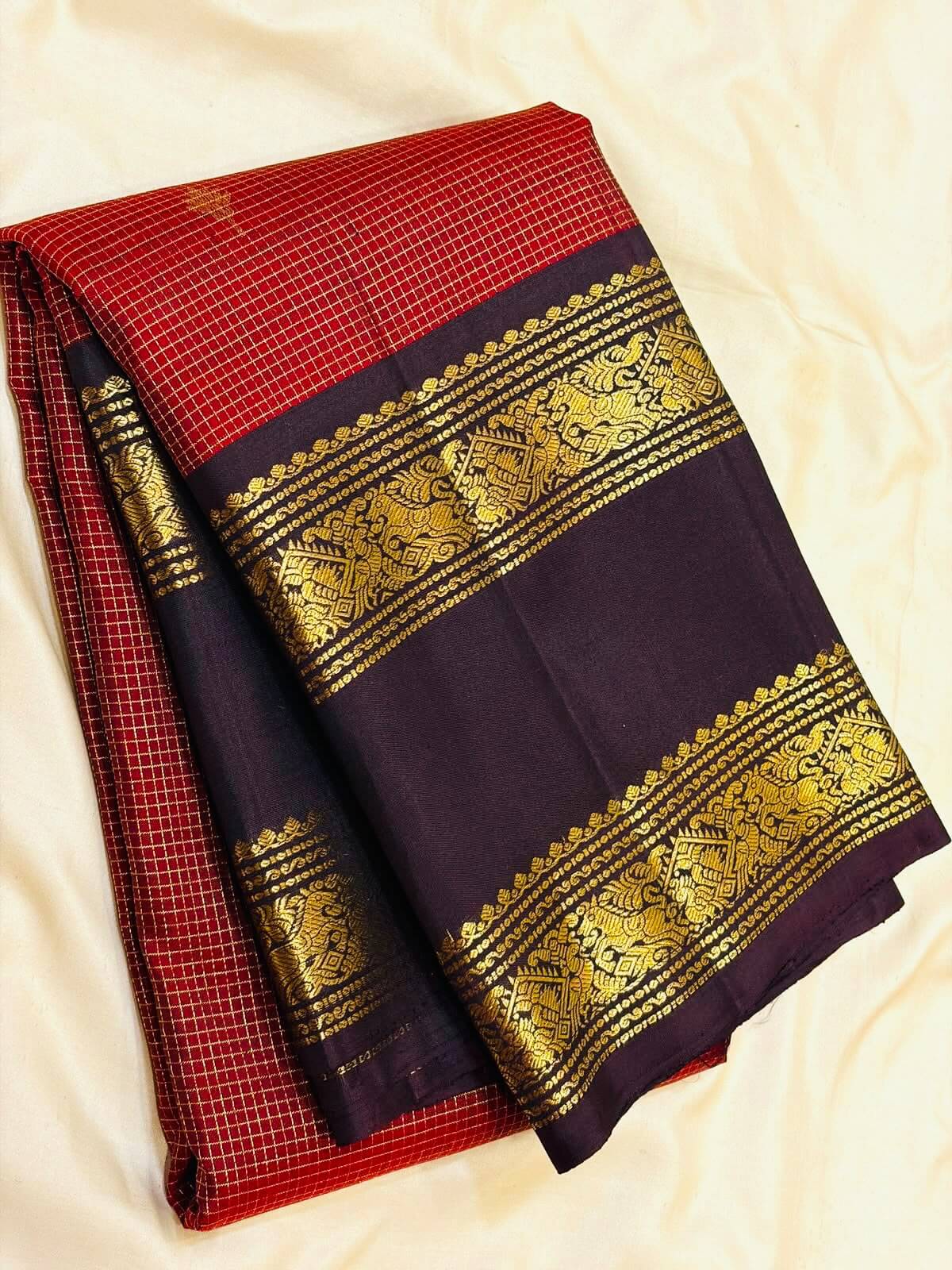 Forbearance Red Soft Silk Saree With Rhapsody Blouse Piece