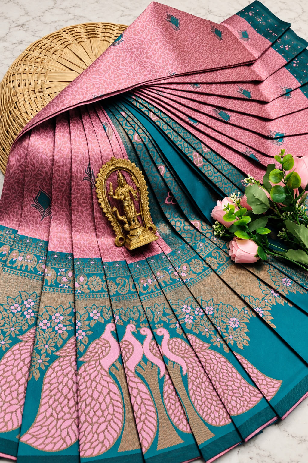 Desirable Baby Pink Pure Banarasi Silk Saree With Elaborate Blouse Piece