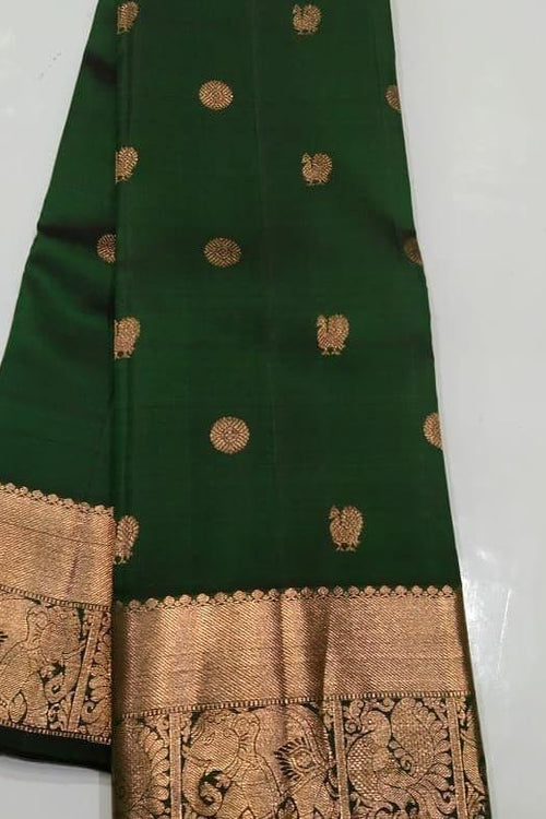 Load image into Gallery viewer, Desirable Dark Green Soft Silk Saree With Beautiful Blouse Piece
