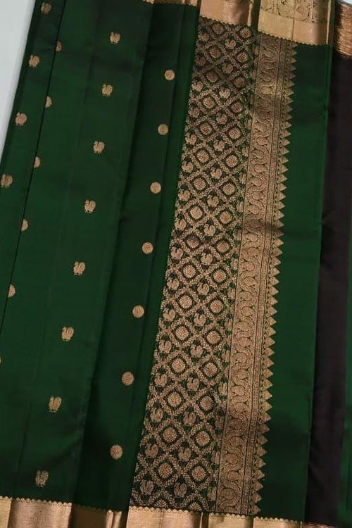 Load image into Gallery viewer, Desirable Dark Green Soft Silk Saree With Beautiful Blouse Piece
