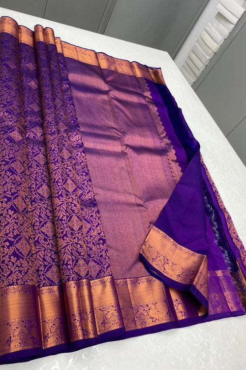 Load image into Gallery viewer, Enticing Royal Blue Soft Silk Saree With Ebullience Blouse Piece
