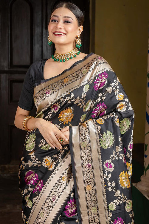 Load image into Gallery viewer, Vestigial Black Soft Silk Saree With Panoply Blouse Piece
