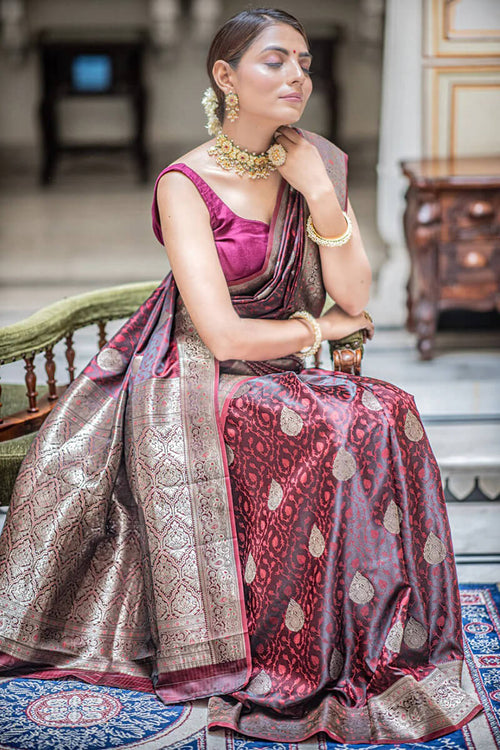 Load image into Gallery viewer, Sempiternal Maroon Soft Silk Saree With Evanescent Blouse Piece
