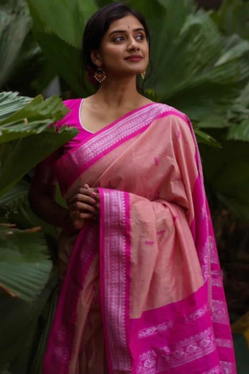 Snazzy Pink Soft Silk Saree With Transcendent Blouse Piece