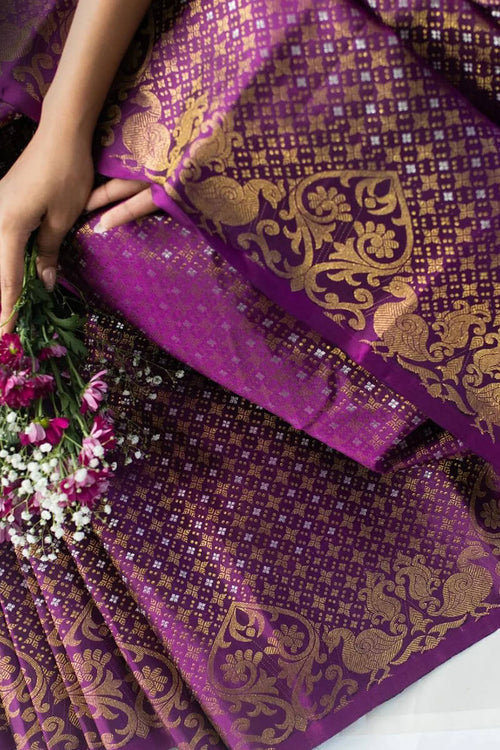 Load image into Gallery viewer, Pleasurable Purple Soft Silk Saree With Lassitude Blouse Piece
