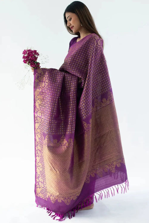 Load image into Gallery viewer, Pleasurable Purple Soft Silk Saree With Lassitude Blouse Piece
