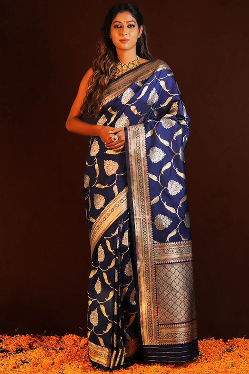 Load image into Gallery viewer, Refreshing Blue Soft Silk Saree With Twirling Blouse Piece
