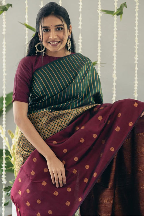 Load image into Gallery viewer, Flattering Wine Soft Silk Saree With Panoply Blouse Pieced
