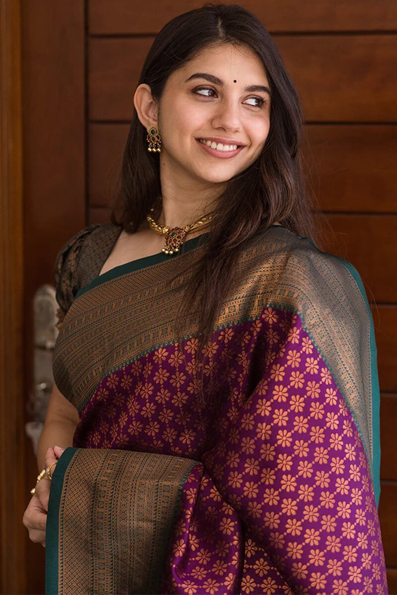 Adorning Purple Soft Silk Saree With Flattering Blouse Pieced