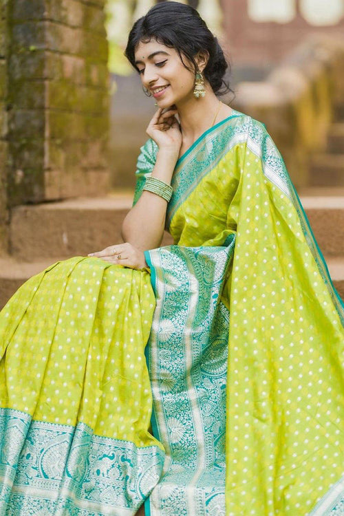 Load image into Gallery viewer, Gratifying Parrot Soft Silk Saree With Elegant Blouse Piece
