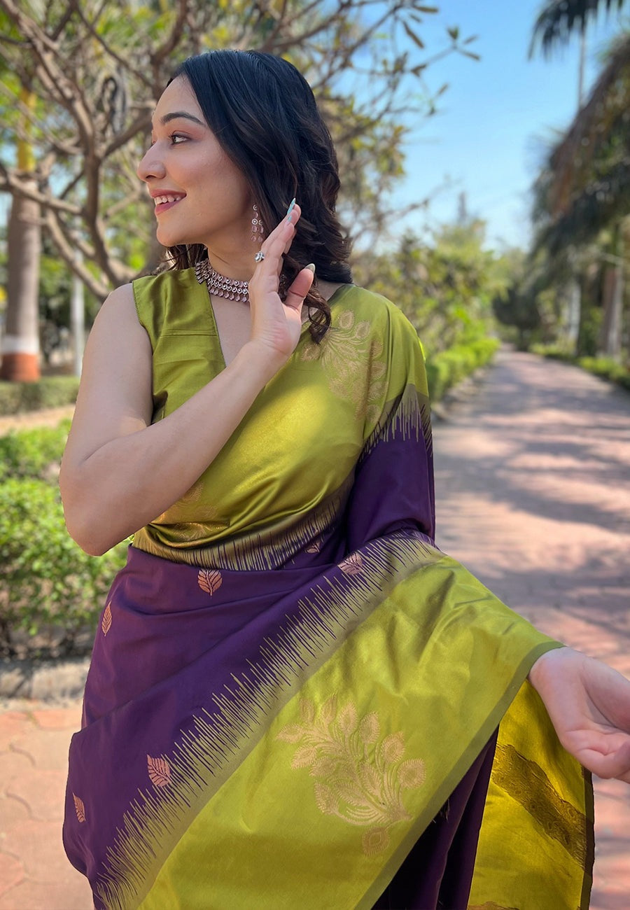 Demure Purple Soft Silk Saree With Delectable Blouse Piece