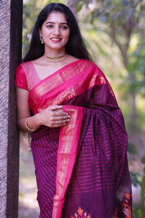 Load image into Gallery viewer, Sensational Purple Cotton Silk Saree With Innovative Blouse Piece
