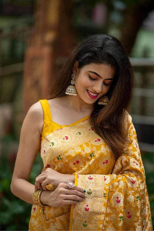 Load image into Gallery viewer, Improbable Yellow Soft Silk Saree With Pleasurable Blouse Piece
