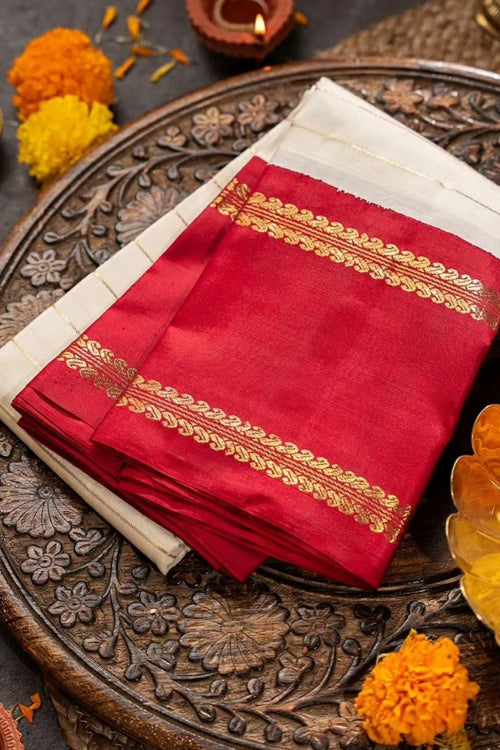 Load image into Gallery viewer, Adorning Off White Soft Silk Saree With Captivating Blouse Piece
