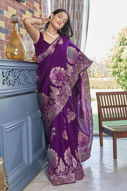 Load image into Gallery viewer, Gossamer Purple Soft Silk Saree With Gossamer Blouse Piece
