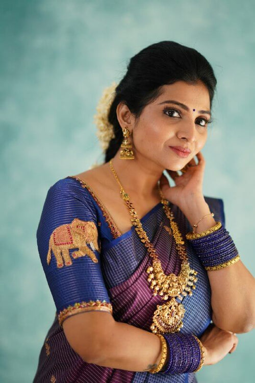 Load image into Gallery viewer, Fancifull Purple Soft Silk Saree With Hypnotic Blouse Piece
