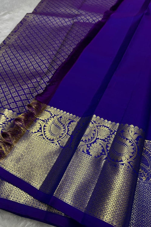 Load image into Gallery viewer, Angelic Royal Blue Soft Banarasi Silk Saree With Panoply Blouse Piece
