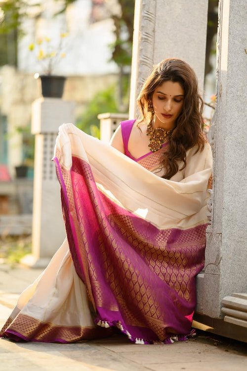 Load image into Gallery viewer, Sizzling Beige Soft Silk Saree With Intricate Blouse Piece
