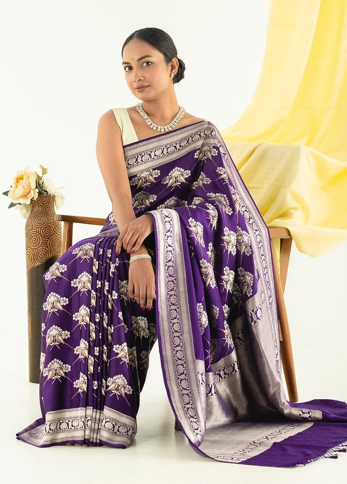 Refreshing Purple Soft Silk Saree With Pretty Blouse Piece