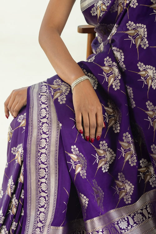 Load image into Gallery viewer, Refreshing Purple Soft Silk Saree With Pretty Blouse Piece
