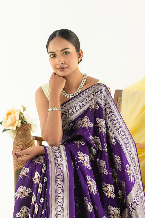 Load image into Gallery viewer, Refreshing Purple Soft Silk Saree With Pretty Blouse Piece
