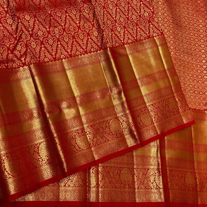 Serendipity Red Soft Banarasi Silk Saree With Lissome Blouse Piece