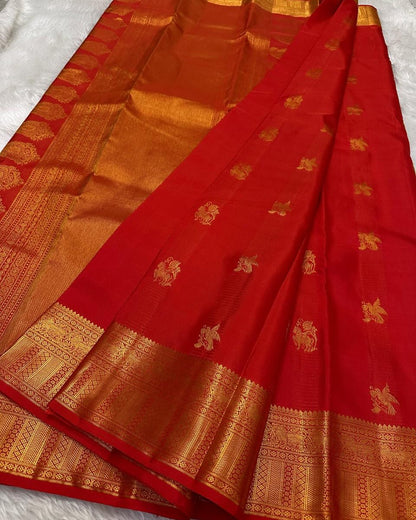 Enamoring Red Soft Banarasi Silk Saree With Magnetic Blouse Piece