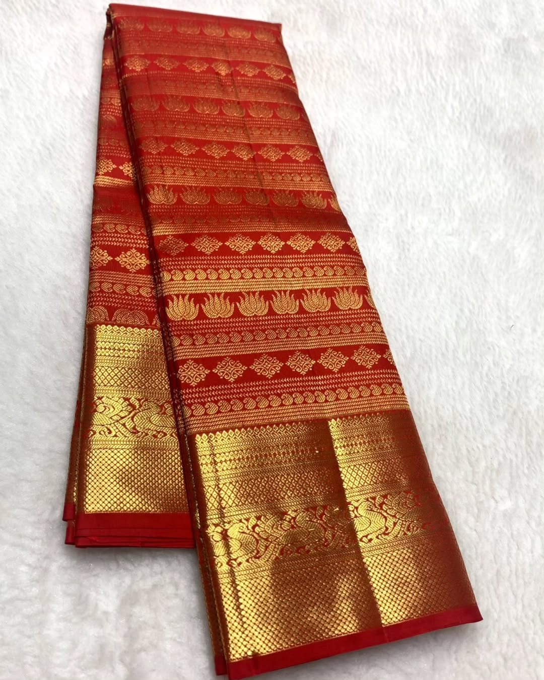 Ethnic Red Soft Banarasi Silk Saree With Prominent Blouse Piece