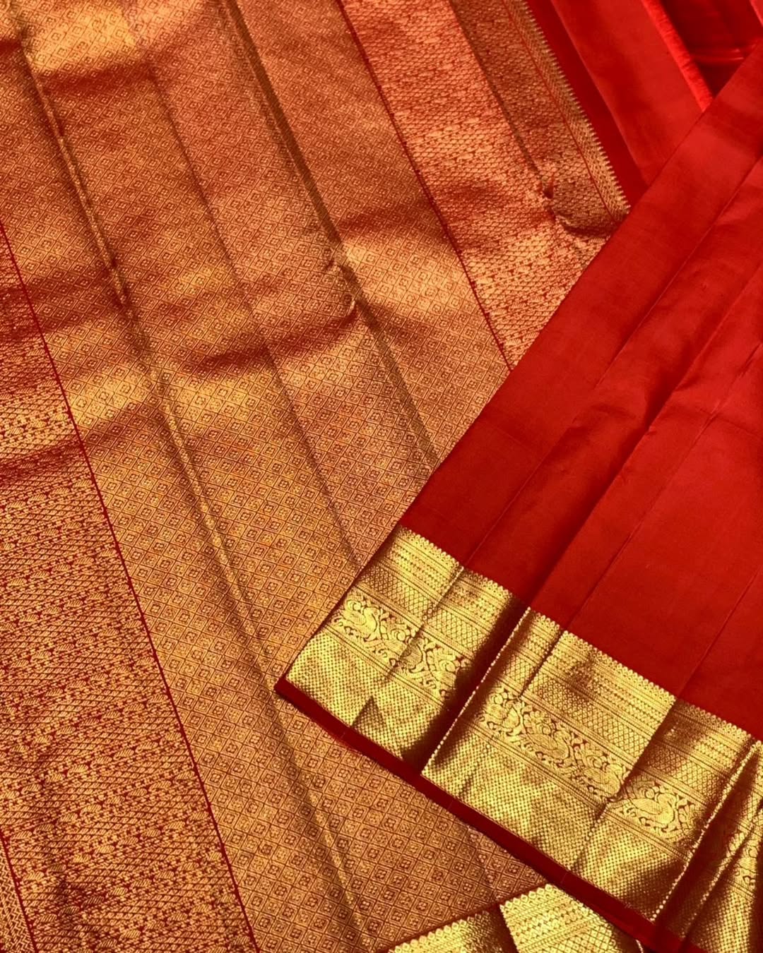 Ethnic Red Soft Banarasi Silk Saree With Prominent Blouse Piece
