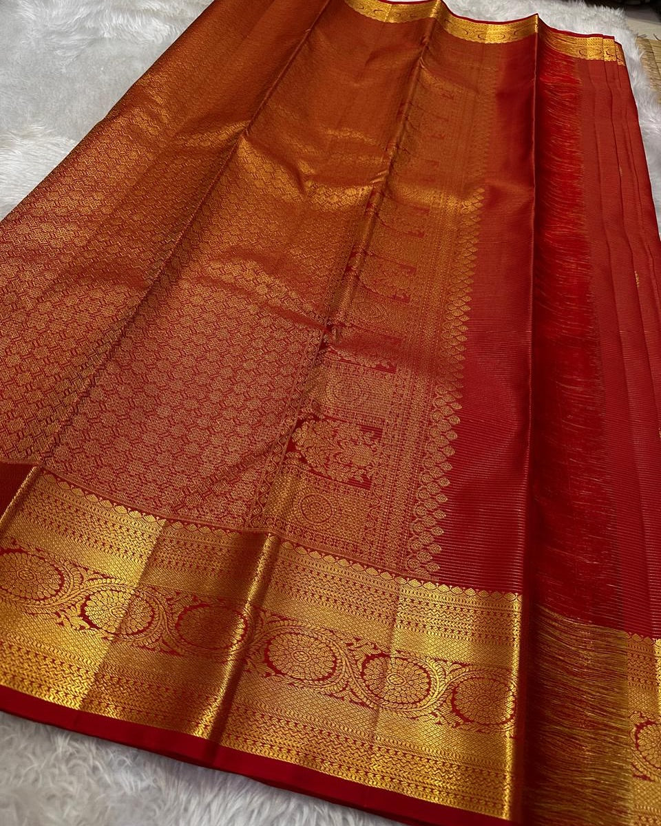 Twirling Red Soft Banarasi Silk Saree With Beauteous Blouse Piece