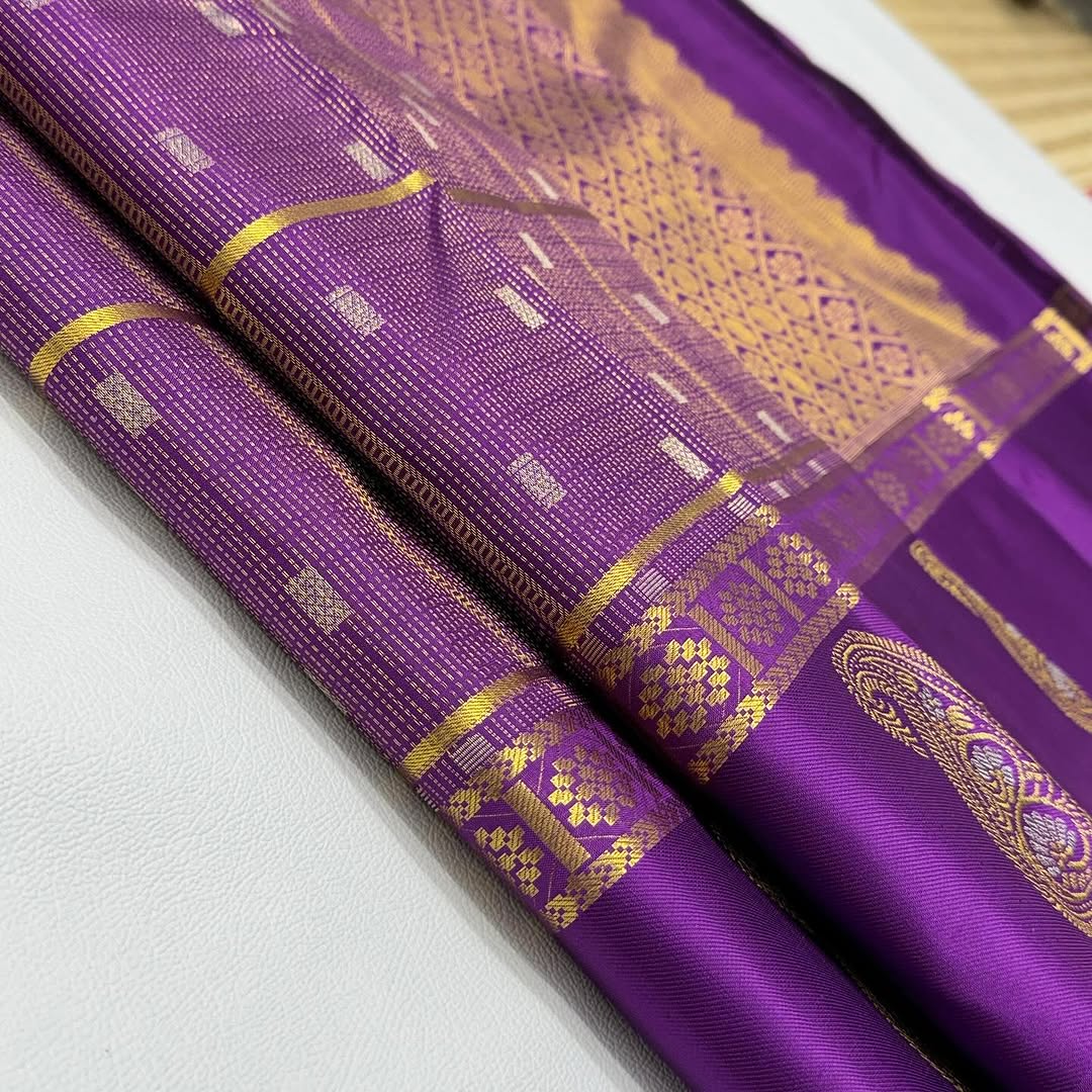 Skinny Purple Soft Banarasi Silk Saree With Ethereal Blouse Piece