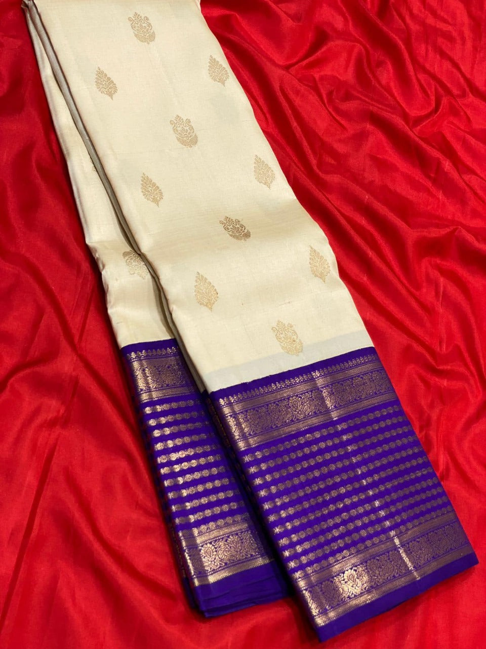 Imbrication Beige Soft Silk Saree With Surpassing Blouse Piece