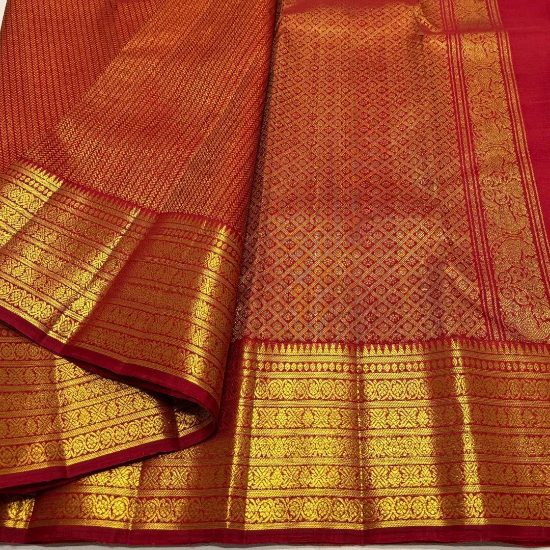 Felicitous Red Soft Banarasi Silk Saree With Improbable Blouse Piece
