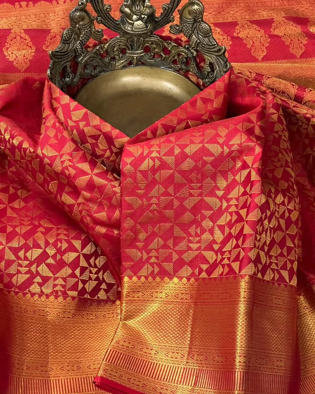 Captivating Red Soft Banarasi Silk Saree With Prodigal Blouse Piece