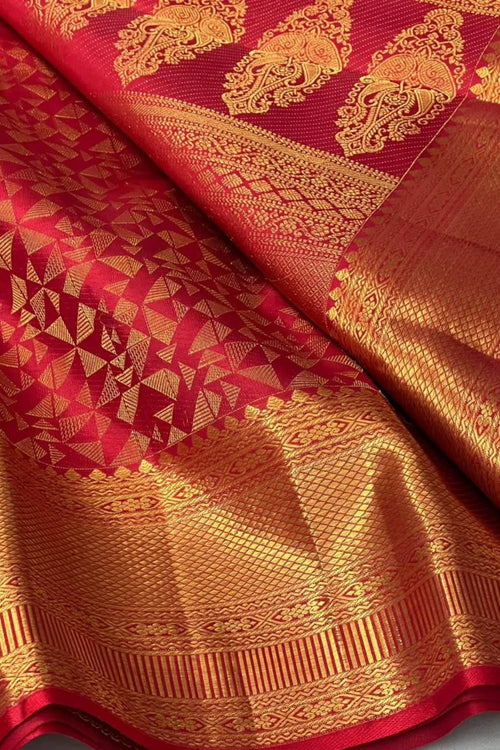 Load image into Gallery viewer, Captivating Red Soft Banarasi Silk Saree With Prodigal Blouse Piece
