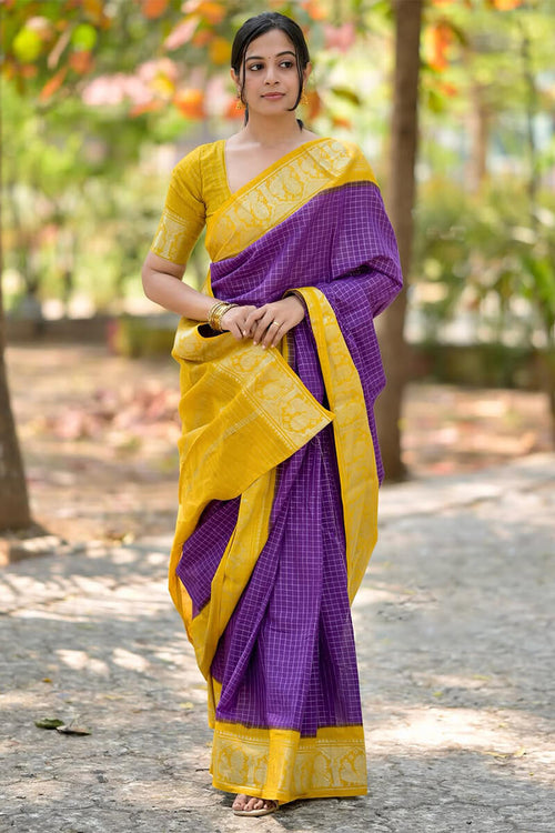 Load image into Gallery viewer, Felicitous Purple Soft Silk Saree With Sizzling Blouse Piece
