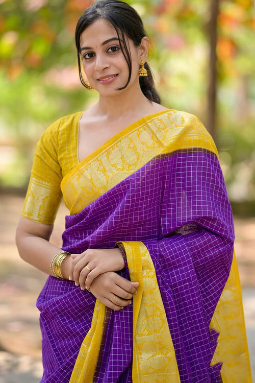 Load image into Gallery viewer, Felicitous Purple Soft Silk Saree With Sizzling Blouse Piece
