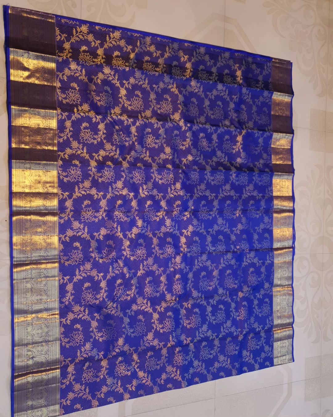 Mesmerising Royal Blue Soft Banarasi Silk Saree With Evocative Blouse Piece