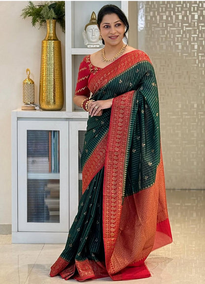 Enamoring Dark Green Soft Silk Saree With Jazzy Blouse Piece