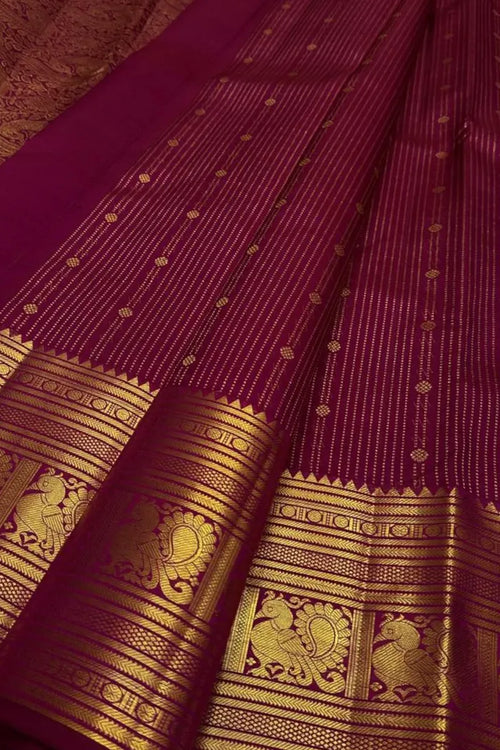 Load image into Gallery viewer, Splendiferous Dark Pink Soft Banarasi Silk Saree With Stylish Blouse Piece
