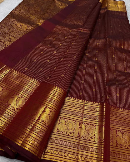 Hypnotic Maroon Soft Banarasi Silk Saree With Inimitable Blouse Piece